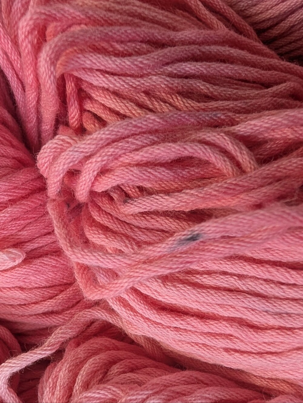 Araucania Ulmo Solid Pink Hand-dyed Cotton Yarn - 3 Skeins + 1 Skein Damaged - Picture 10 of 12